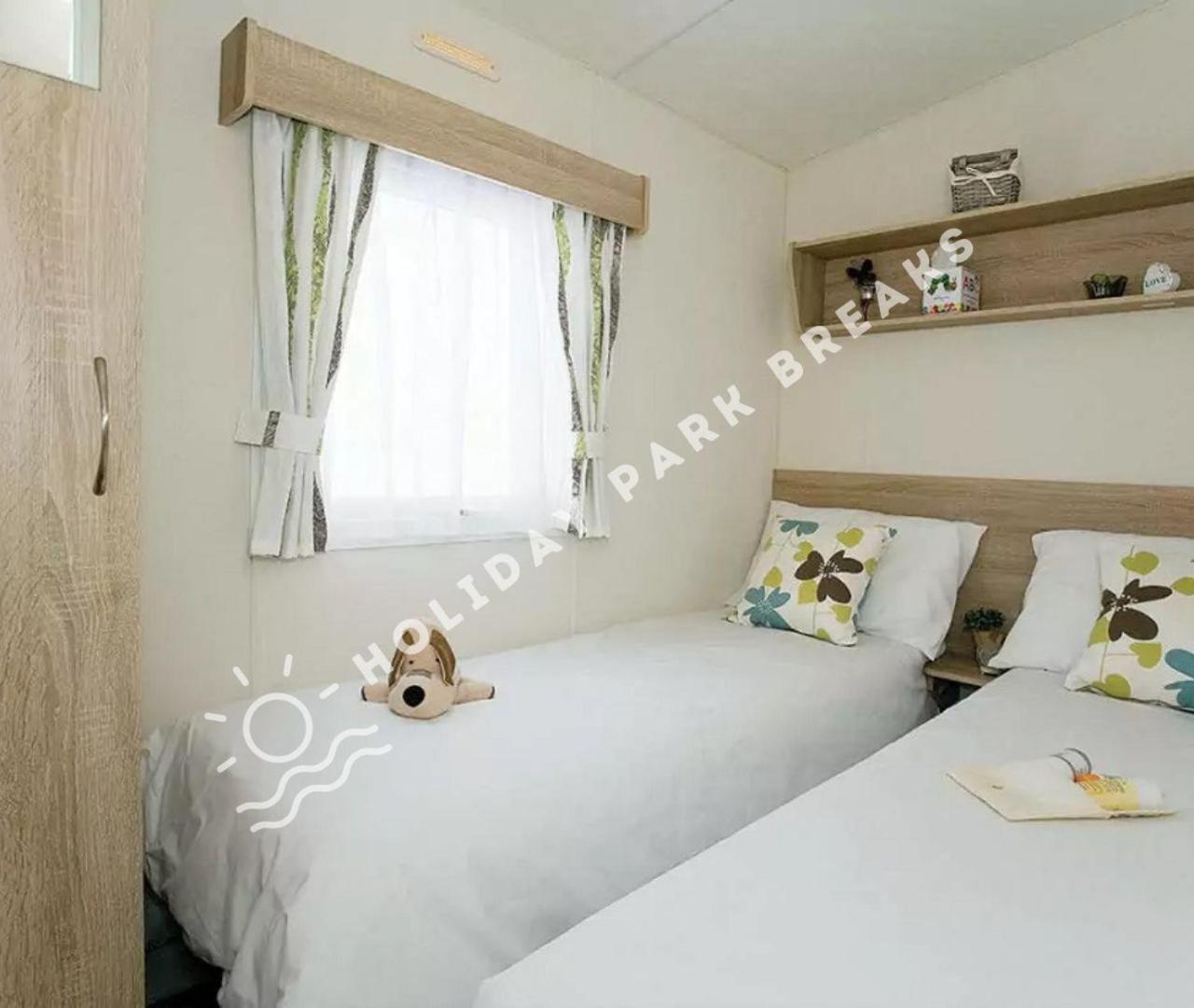 セルジー Bronze 2 Bedヴィラ エクステリア 写真